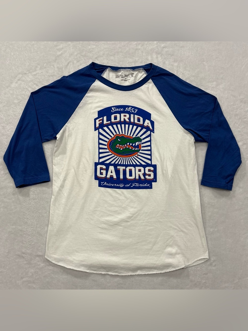The Victory University of Florida Gators Ragland 3/4 Sleeve T-Shirt Women’s Sz L